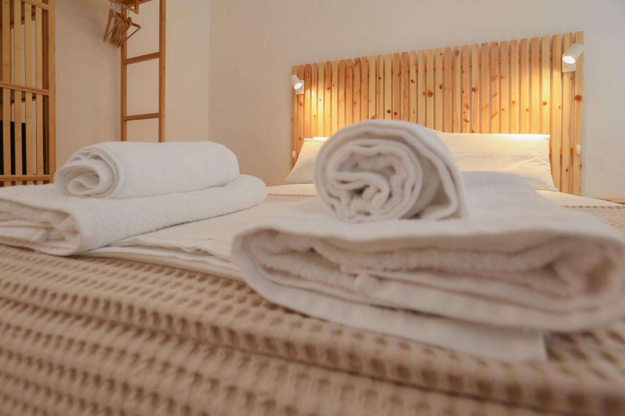 Nona'S Rooms Himare Exterior photo