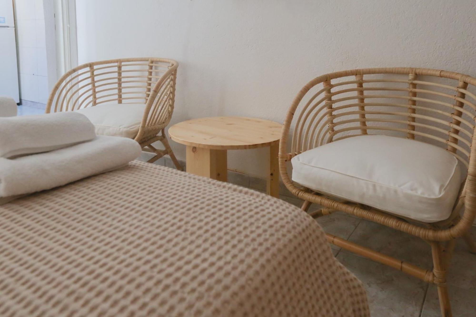 Nona'S Rooms Himare Exterior photo