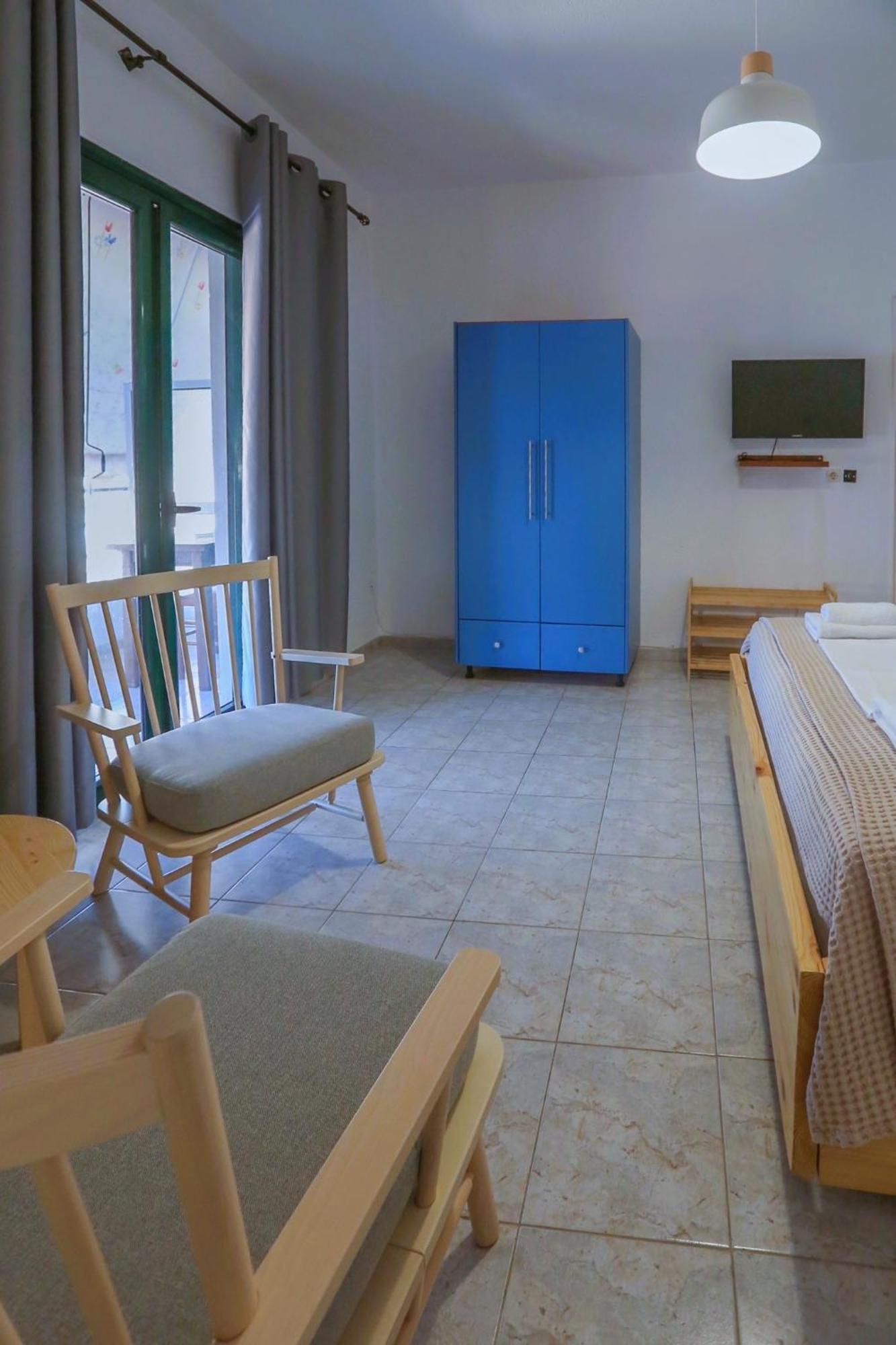 Nona'S Rooms Himare Exterior photo